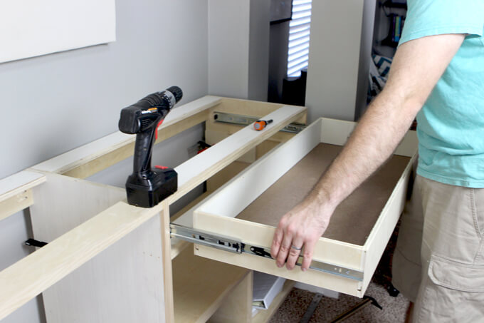 How to Build a Drawer