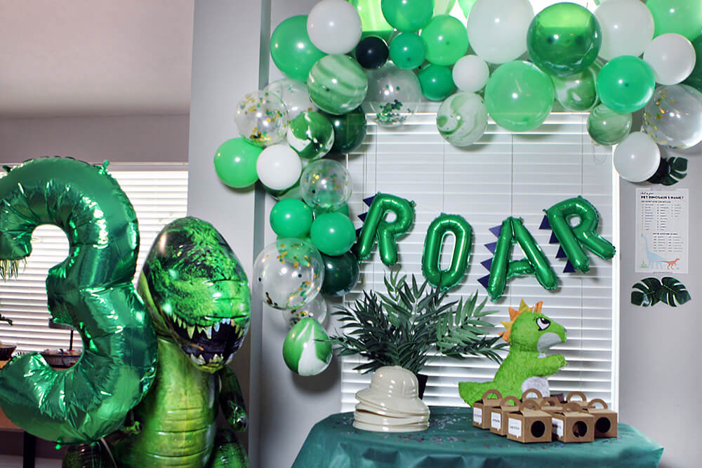 Three Rex Dinosaur Party Decor Balloon Garland
