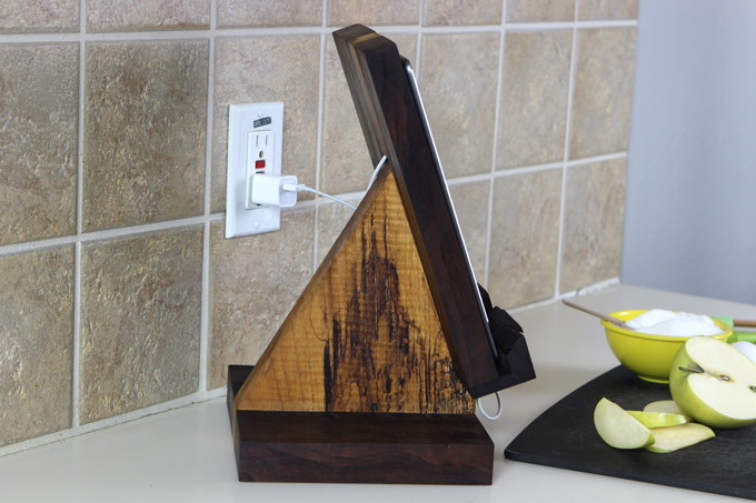 Custom Wooden iPad Stand  Discount Credit Card Supply